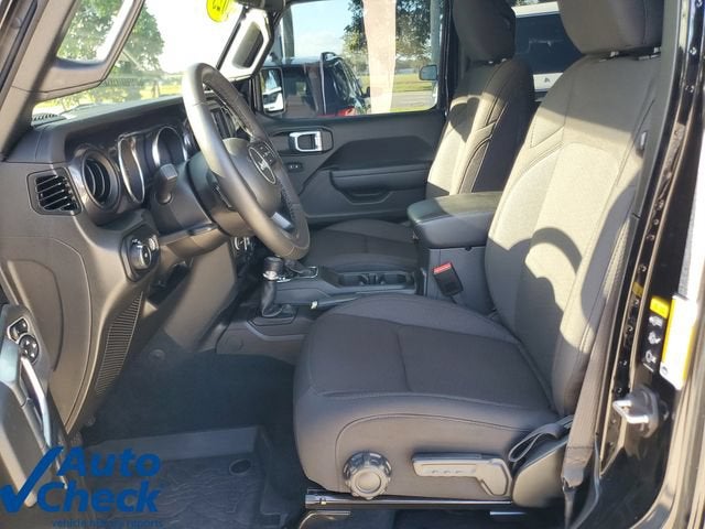 2023 Jeep Wrangler Sport Altitude