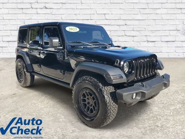 2023 Jeep Wrangler Sport Altitude