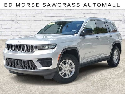 2023 Jeep Grand Cherokee Laredo