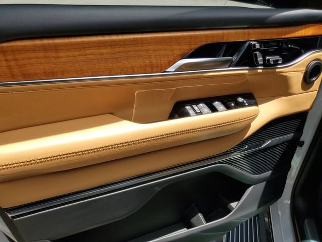 2023 Jeep Grand Wagoneer Series III