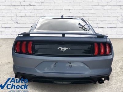 2022 Ford Mustang EcoBoost