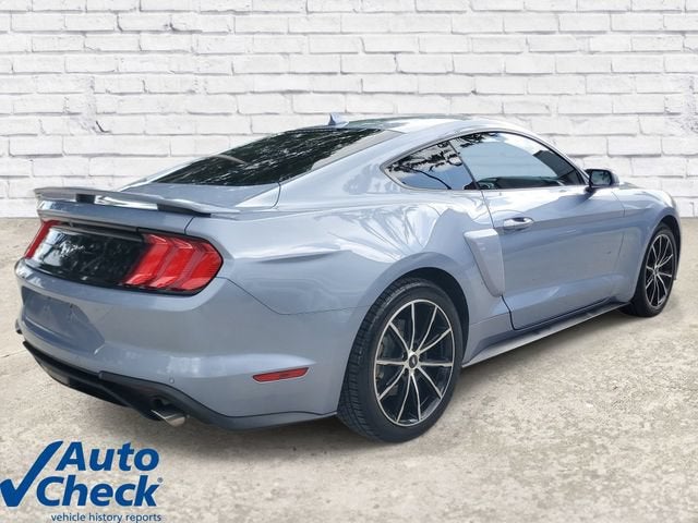 2022 Ford Mustang EcoBoost