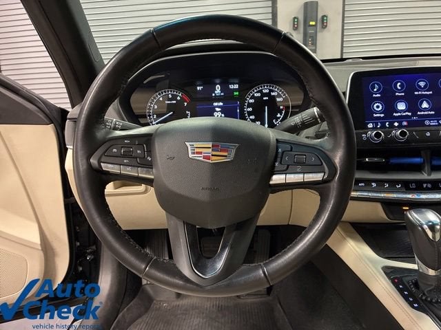 2025 Cadillac CT4 Luxury