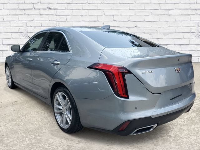 2023 Cadillac CT4 Luxury