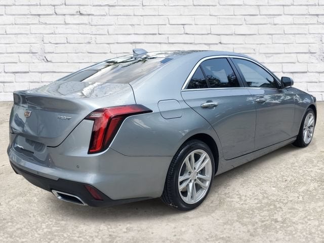2023 Cadillac CT4 Luxury