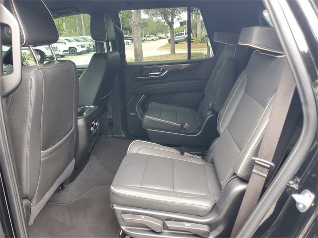 2025 GMC Yukon Elevation