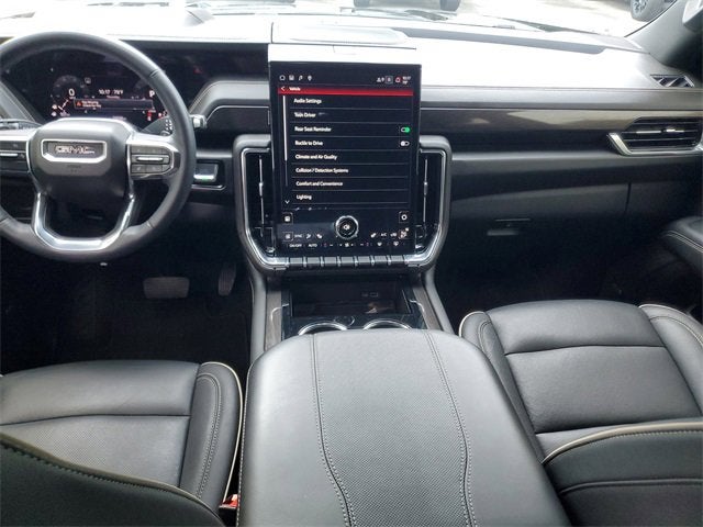 2025 GMC Yukon Elevation