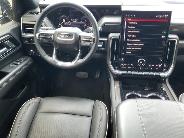 2025 GMC Yukon Elevation