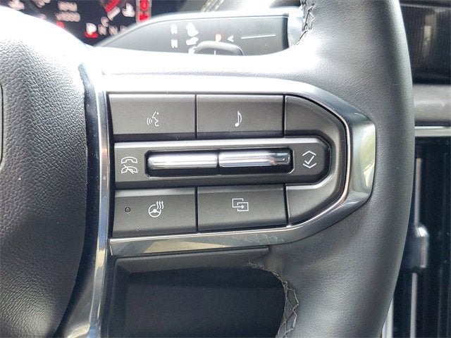 2025 GMC Yukon Elevation