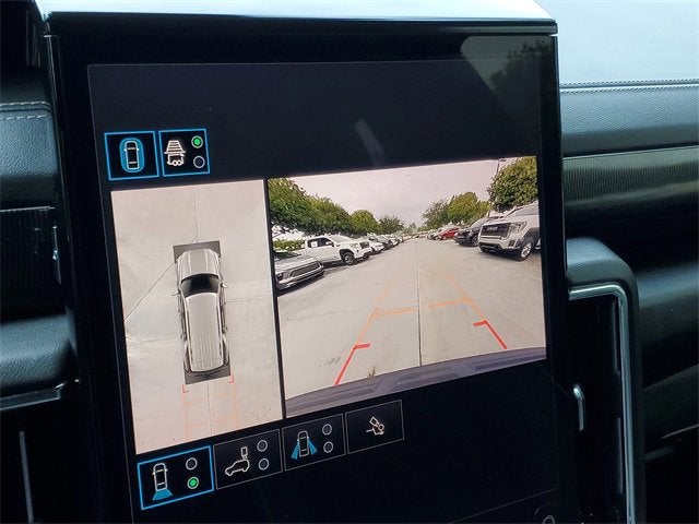 2025 GMC Yukon Elevation