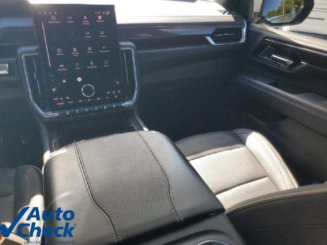 2025 GMC Yukon XL Elevation