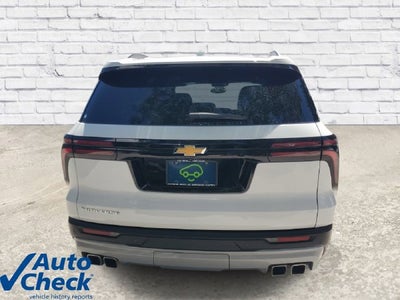 2025 Chevrolet Traverse LT