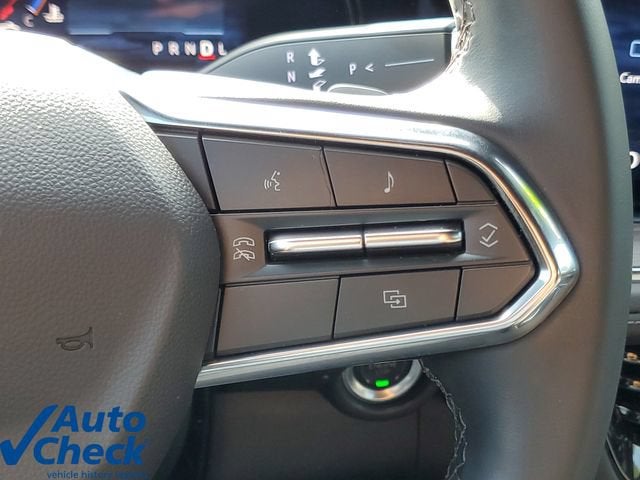 2025 Chevrolet Suburban LS