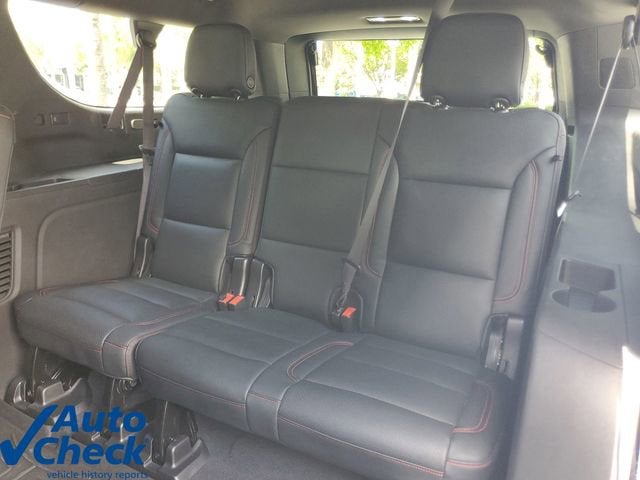 2023 Chevrolet Suburban LS