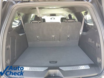 2023 Chevrolet Suburban RST