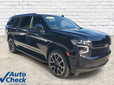 2023 Chevrolet Suburban RST