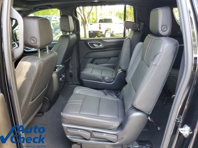 2023 Chevrolet Suburban RST