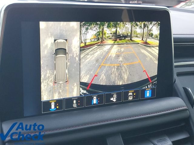 2023 Chevrolet Suburban RST