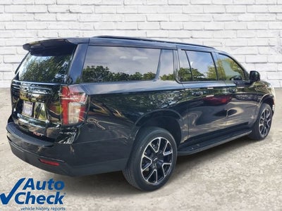 2023 Chevrolet Suburban RST