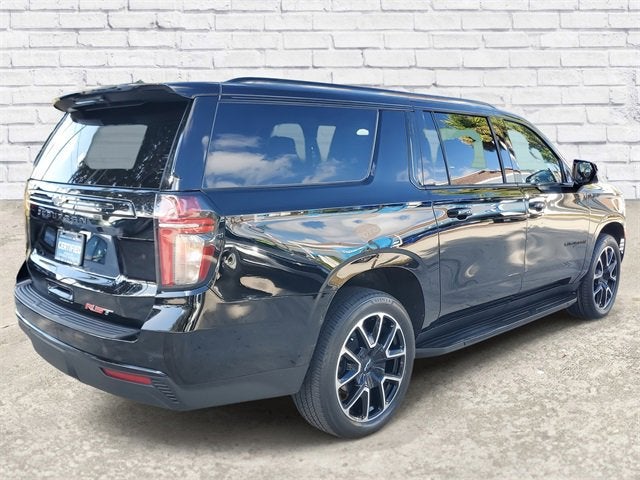 2023 Chevrolet Suburban RST