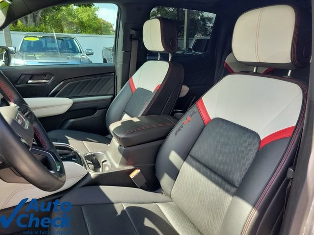 2024 GMC Canyon AT4X
