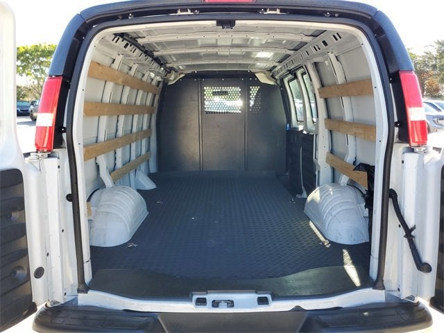 2024 GMC Savana Cargo 2500 Work Van