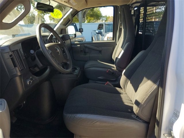 2024 GMC Savana Cargo 2500 Work Van