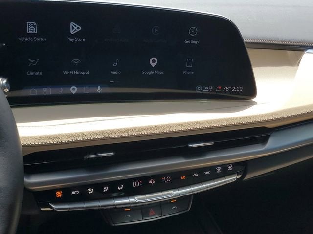 2024 Cadillac XT4 Luxury