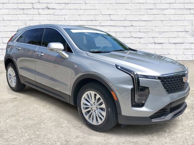 2024 Cadillac XT4 Luxury
