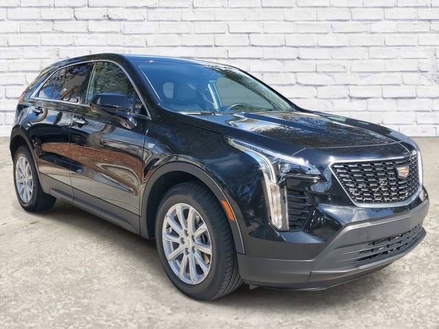 2022 Cadillac XT4 Luxury