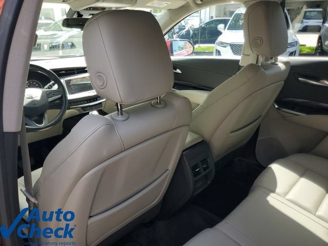 2023 Cadillac XT4 Luxury