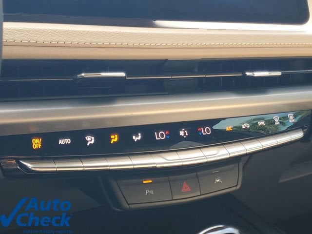 2024 Cadillac XT4 Luxury