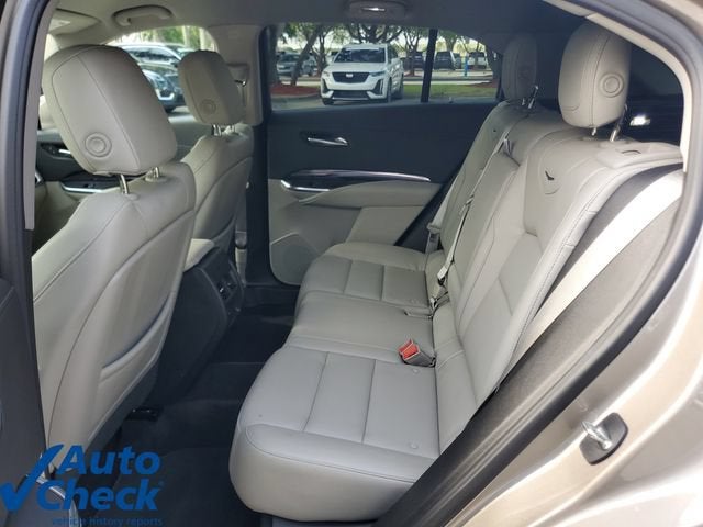 2023 Cadillac XT4 Luxury