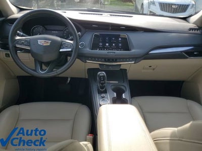 2023 Cadillac XT4 Luxury