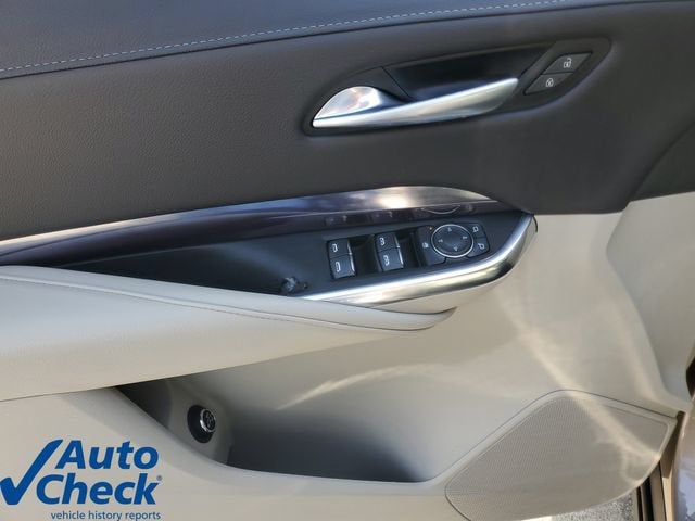 2023 Cadillac XT4 Luxury