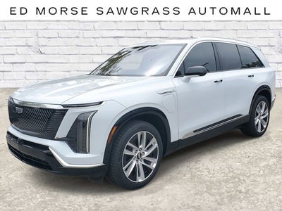 2026 Cadillac VISTIQ Luxury