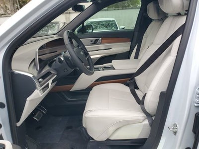 2026 Cadillac VISTIQ Luxury