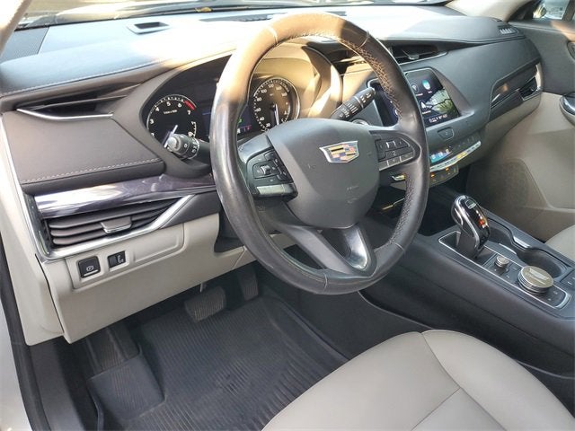 2021 Cadillac XT4 Luxury