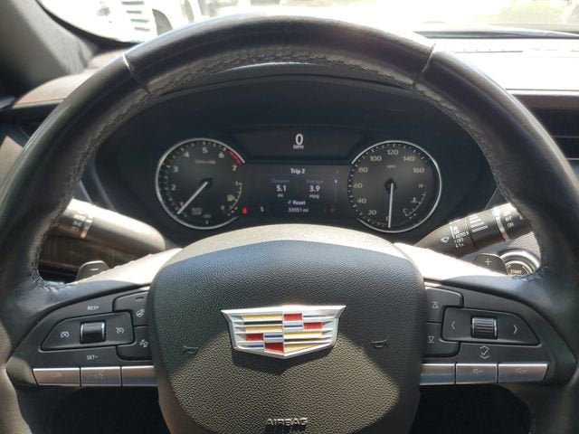 2023 Cadillac XT4 Premium Luxury