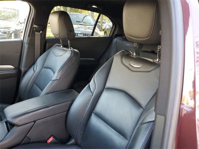 2022 Cadillac XT4 Premium Luxury