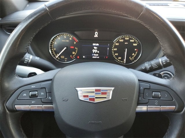 2022 Cadillac XT4 Premium Luxury