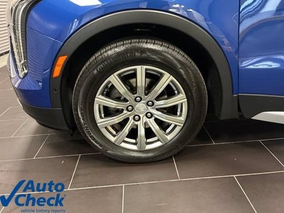 2022 Cadillac XT4 Premium Luxury