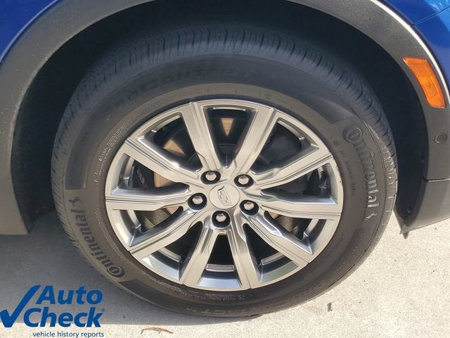 2022 Cadillac XT4 Premium Luxury