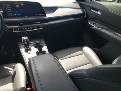 2024 Cadillac XT4 Sport
