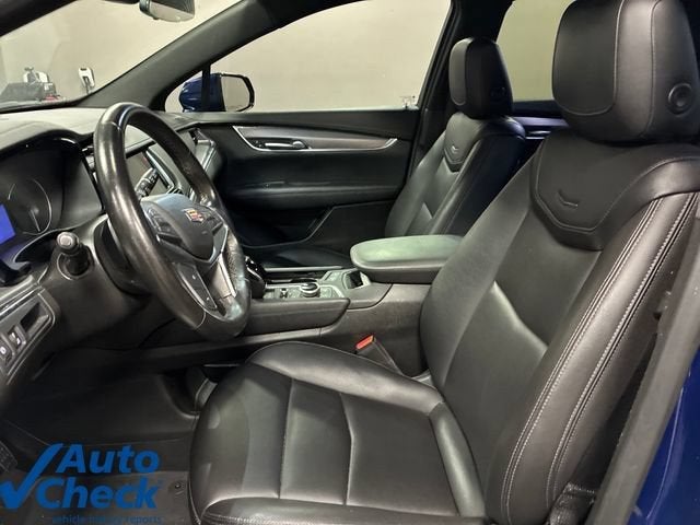 2023 Cadillac XT5 Luxury