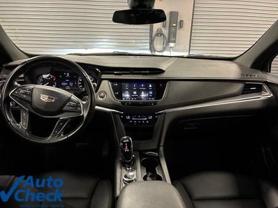 2023 Cadillac XT5 Luxury