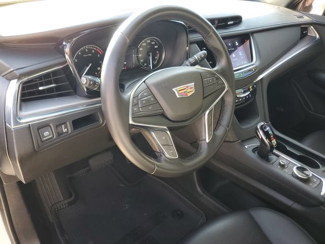 2023 Cadillac XT5 FWD Luxury
