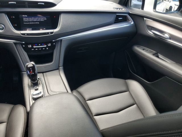 2023 Cadillac XT5 Luxury
