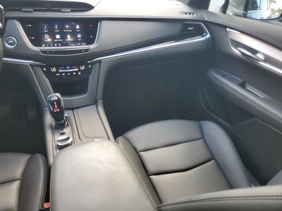 2023 Cadillac XT6 Luxury