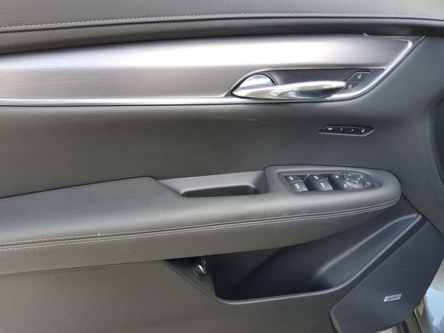 2023 Cadillac XT6 Luxury